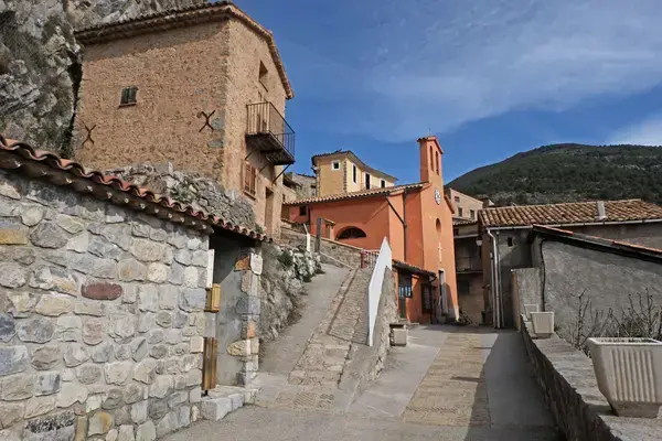 Cuisiniste sur Mesure 06 Cuisiniste sur mesure Auvare